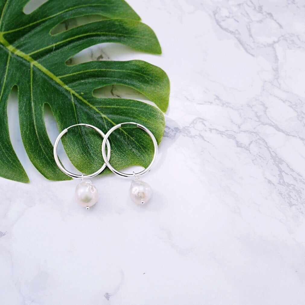 Ohrring Creole mit Perle